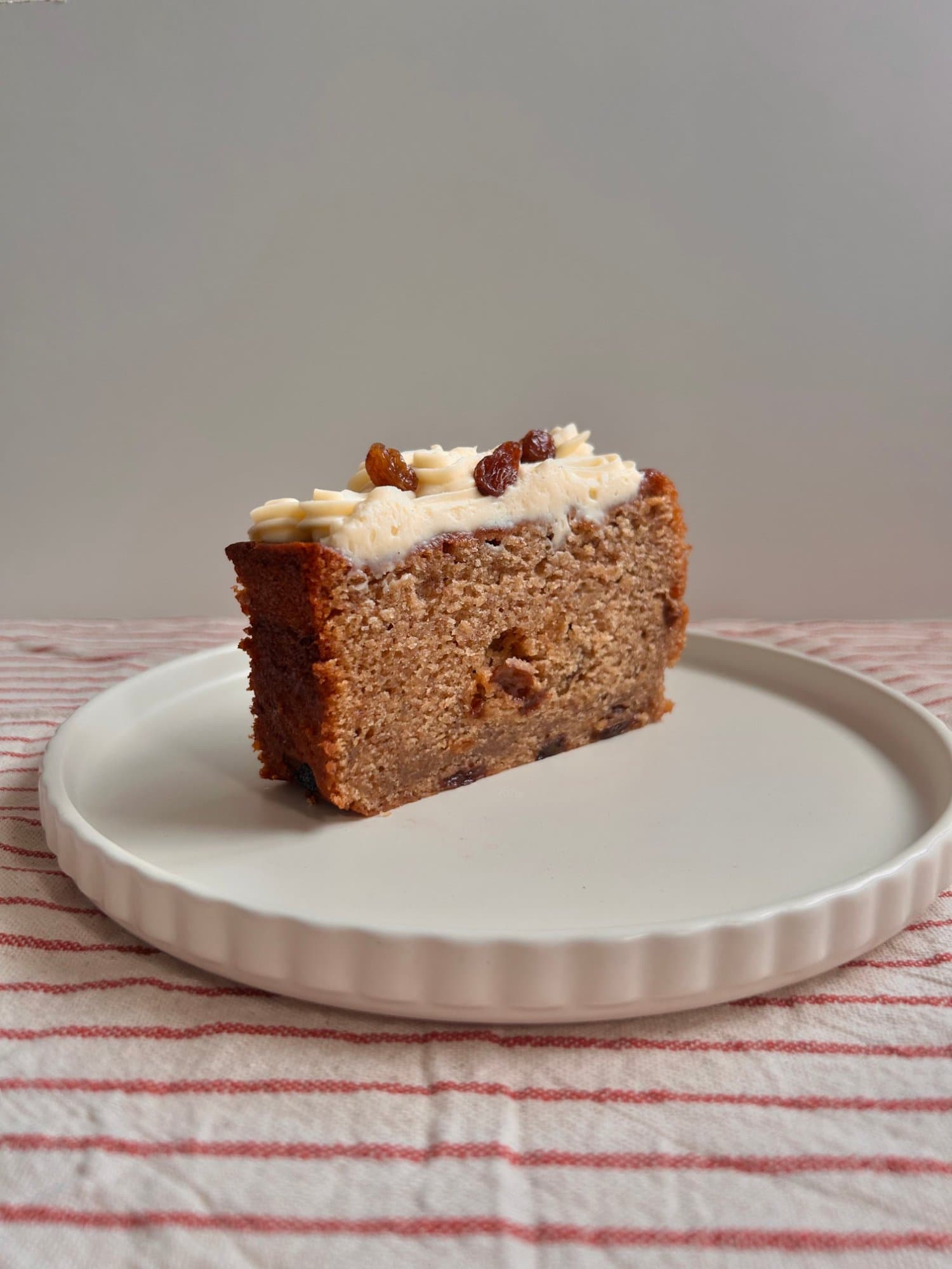 Banana Bread w/ Vanilla Cremeux